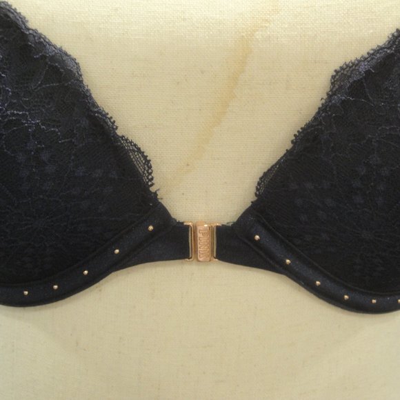 PINK by Victoria's Secret gorgeous Front clasp bra with lace trim  Size …34C - Picture 2 of 10